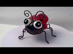 Il giardino di Ladybird del metallo orna le decorazioni sveglie dell'insetto del metallo